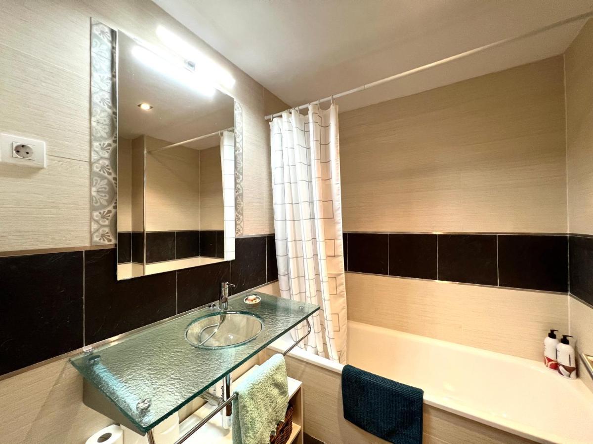 Apartament La Gisca - L'Amfitriona Valencia D'Aneu Bagian luar foto